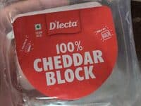 Dlecta Natural Cheddar